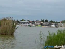 Strandok a Velencei tónál Velence